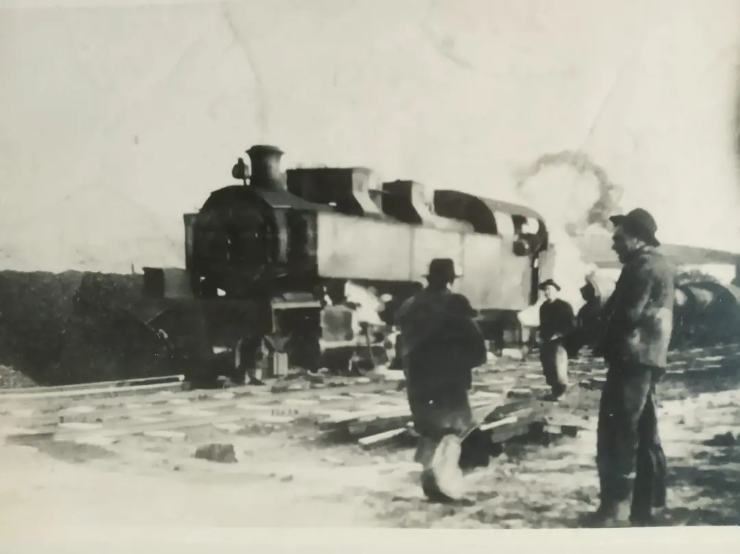 Locomotiva José Danino na foto Mestre Martins , Januário Candeias e Mário Guerreiro. (Foto Jorge Candeias)